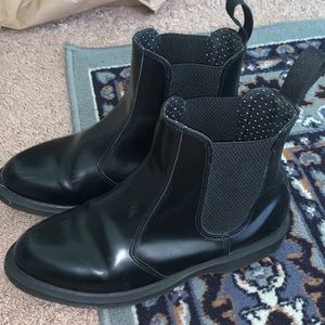 Doc Marten Chelsea Boots